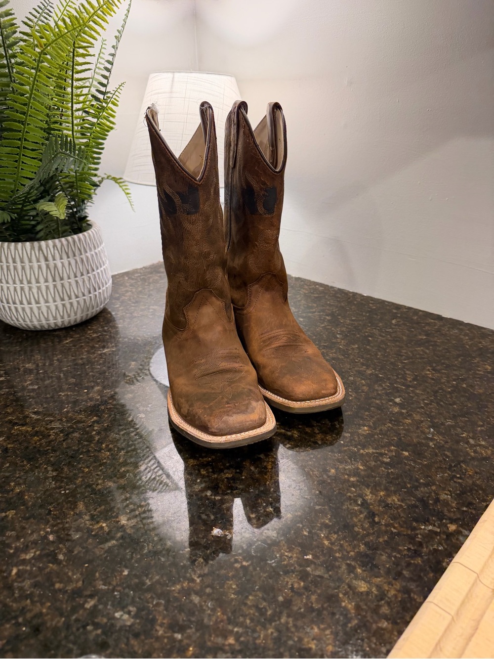 Kids Brown Leather Western Boots - Classic Pull-On Style